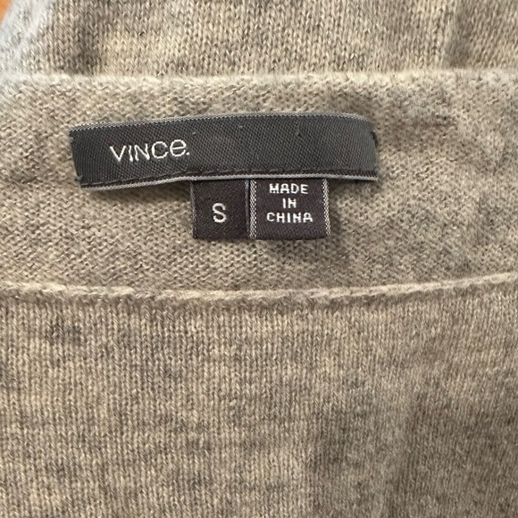 VINCE Colorblock Cashmere Sweater Small Gray Yellow Pullover Long Sleeve Women's - Picture 5 of 6